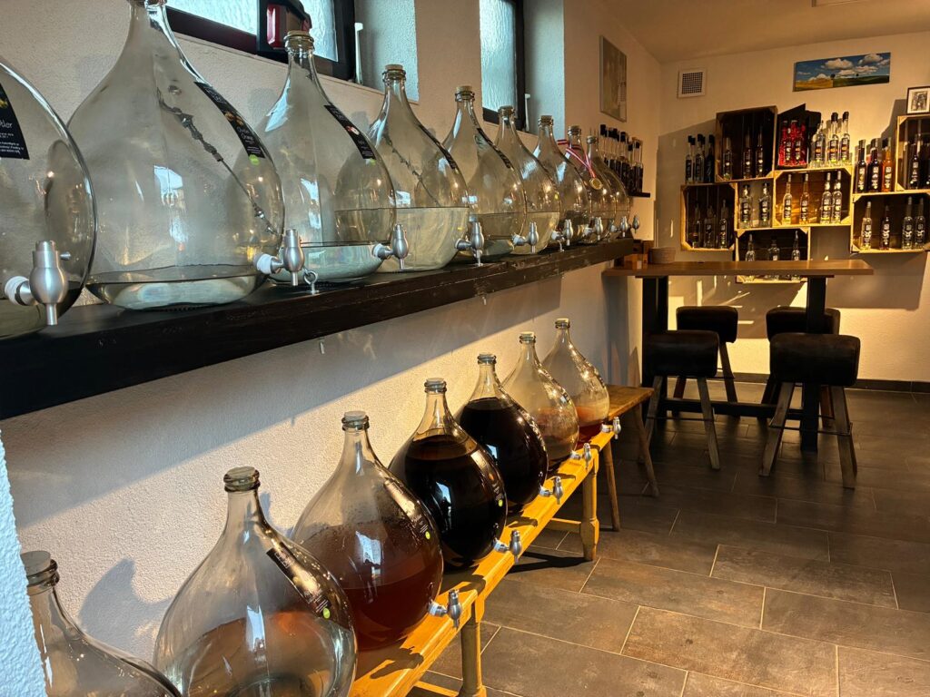 IMG-20251201-WA0005 IMG-20251201-WA0005